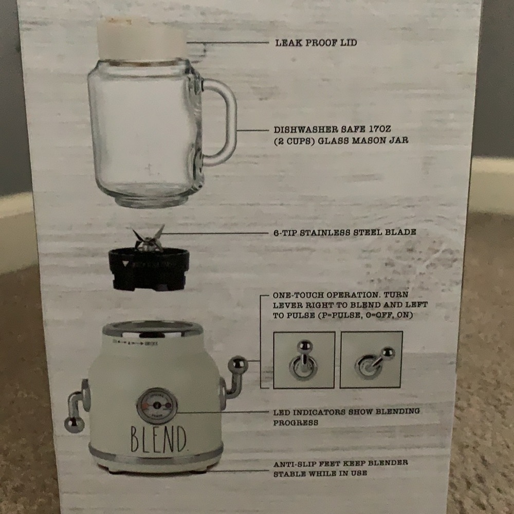 Rae Dunn personal blender - Picture 5 of 5